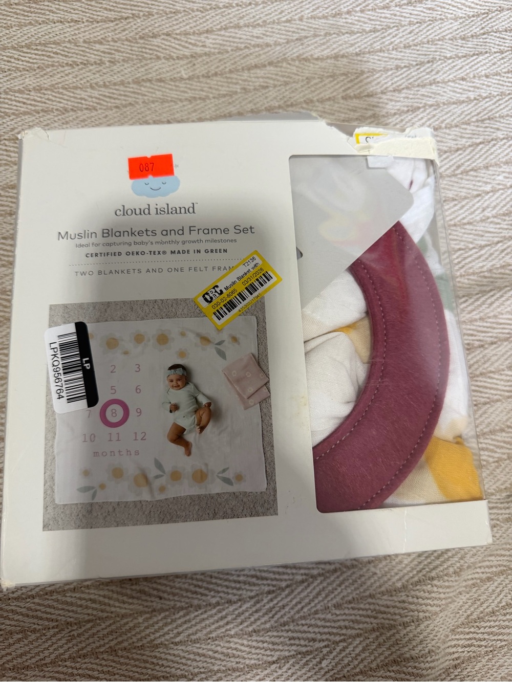 cloud island Muslin Blankets & Felt Frame Set - Pink, Yellow, White